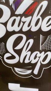 ป้ายตัดผมชาย ป้ายไวนิล คงทน3 ปี ขนาด 40x100 ซม พับขอบตอกตาไก่ 4 มุม งานพิมพ์ 1 ด้าน ส่งไว มีเก็บปลายทาง