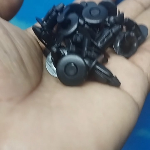 KLIP PLASTIK KANCING BODY ORIGINAL MOTOR HONDA