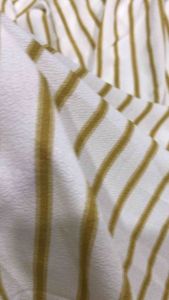 Vải voan xốp sọc dọc màu vàng đậm mềm mại (khổ 1m5)may đầm váyáo kiểuđầm maxi thời trang