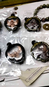 พญาครุฑ มีโค้ดด้วย หลวงปู่ศิลาปลุกเสก เนื้อชาดิน