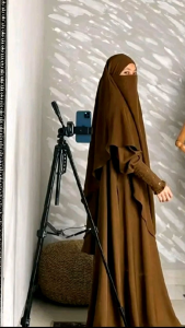 OOTD Abaya Muslimah: Desain Abaya Syari Elegan & Berkualitas Tinggi