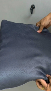 ปลอกหมอนอิง แบบมีซิปซ่อน เนื้อผ้า หมอนอิงสวยมาก มีหลากหลายสีให้เลือกใช้ (ราคาต่อ1ชิ้น)