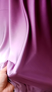 Bahan Gamis Gradasi 100% Silk: Desain Elegan untuk Wanita