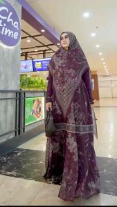 Kameela Syari Maroon Ceruti Babydoll Premium Farfadh Syari by Rayhanco