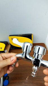 vòi nước 2 đầu ra inox 304 phủ crôm sáng bóng