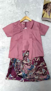 KEBAYA ANAK KUTU BARU TOYOBO