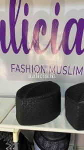 SONGKOK HITAM MOTIF JARING KOPIAH PRIA DEWASA TERLARIS DAN TERMURAH