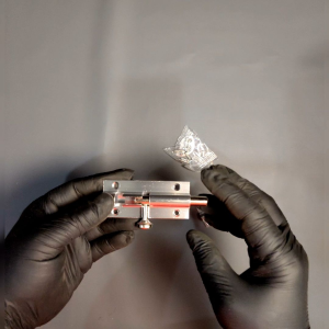 Grendel 3 inci Slot Silver: Produk Aksesoris Gaming & Desain Tinggi