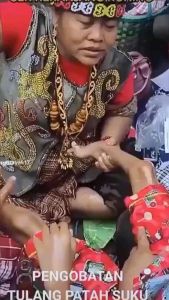 MINYAK URUT DAYAK BELI 2 Bonus 1 Pouch Teh Bajakah Merah (Sembuh Luar Dalam)
