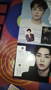 Fotoclip EXO: Aksesoris Fans & Photocard Resmi