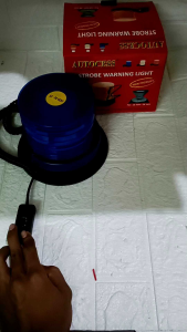 lampu led lampu rotari  2 mode 90 mata biru 12-24 volt