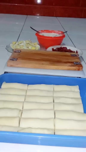 1 Set Paket Papan Lipat Risoles dan Garpu Pencelup Adonan Risoles