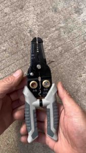 Kìm Điện Đa Năng 7 Trong 1 - Cắt Tuốt Kẹp Xoắn Bấm Cos Dây Điện Nhanh Gọn - Thay Thế Các Dụng Cụ Sửa Điện Trong Nhà