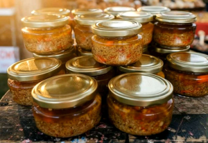 Homemade Malunggay Chili Garlic Oil | Malunggay Chili Garlic Oil – Original & Crunchy | 100g / 200g | Homemade