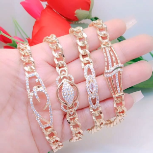 Gelang Tangan Rantai Plat Dewasa Simpel Elegan Cocok Untuk Harian Tidak Mudah Pudar