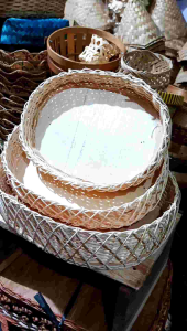 Keranjang rotan isi 3 - keranjang oval - anyaman keranjang rotan - kerajinan keranjang oval