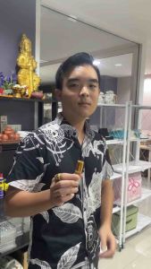 ยาดมสมุนไพร เอสพีจี ขนาด 8 กรัม   ( SPG Peppermini Oil 8 g ) ช่วยบรรเทาอาการวิงเวียน หน้ามืด ตาลาย และผ่อนคลาย สดชื่น สูดดม ขนาด 8 กรัม