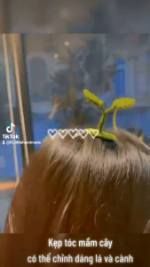 [Ảnh thật- Có sẵn] Kẹp tóc mầm cây bằng len handmade