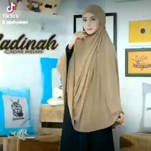 French Khimar Jumbo Jersey Niqab Syari: Desain & Kelebihannya