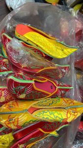 Hài nữ tế lễdâng hươngkết hợp trang phục cổ