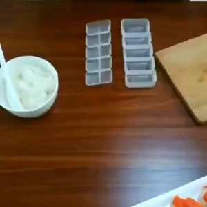 CETAKAN SUSHI MAKER / SUSHI MOULD / CETAKAN KUE LEMPER / CETAKAN SUSHI BENTO ONIGIRI 5SLOT