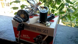 Kunci kontak set Mio lama/Mio old/Mio sporty/Mio smile + Kunci jok belakang kumplit