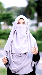 Jilbab Syari Sakura Free Cadar: Desain Elegan & Nyaman