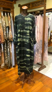 Rumbiana Square Busui by Dian Pelangi LIMITED EDITION Busana Homey Muslim Daily Maxi Dress Gamis Abaya Kaftan Gaun Outfit Busui Casual Formal Pesta Pernikahan Kondangan Wanita Hijaber Cantik Anggun Modis Modern Mewah Model Korea Terbaru Motif Kekinian