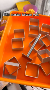 Cetakan Roti Kotak Stainless Steel 10cm: Tahan Lama & Berkualitas Tinggi