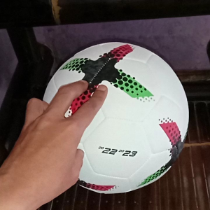 Bola Sepak Size 5: Pilihan Terbaik untuk Olahraga
