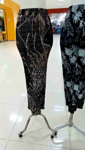 ROK KEBAYA SEPAN PLISKET BATIK PANJANG WARNA HITAM MERAH SILVER KUNING PINK MOTIF BATIK BUNGA BAHAN TEBAL SANGAT ELASTIS ALL SIZE FIT S UP TO JUMBO XXXL DAN ROK LILIT BAHAN SILK FIT S UP TO XL ROK KEBAYA ROK BATIK ROK PLISKET ROK JUMBO ROK PANJANG