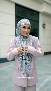 LR TUDUNG BAWAL - ARABESQUE SERIES