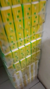 Tissue wajah/tisu Titi 180 helai 2ply paket 4 pcs ( 4 biji )