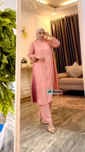 Setlong Midi: Desain Elegan untuk Pakaian Wanita