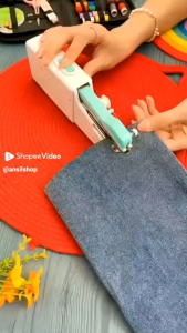 Handy Stitch Mini Portable Sewing / Mesin Jahit Tangan Mini