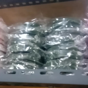 Double Tape Busa Hijau: Solusi Perlindungan dan Pengemasan