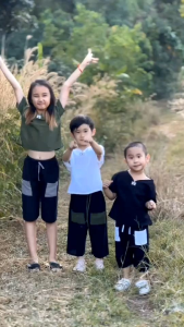 เสื้อเมืองเด็ก ผ้าฝ้ายสาลู เด็กชาย เด็กหญิง แขนสั้น เหมาะกับเด็ก 1-7 ขวบ