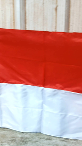 indichoco Bendera merah putih ukuran 110 x 70 cm Bendera Merah Putih Ukuran Sedang Bendera Merah Putih Kain Katun 17 Agustus tujuh belasan Bendera Merah Putih Ukuran Besar Bendera Merah Putih Bendera Indonesia Satin Peles Murah Bendera Umbul Umbul