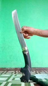 Pisau Golok Berkualitas Tinggi: Alat Sembelih Tradisional Indonesia