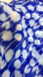 vải voan họa tiết màu xanh dương mềm mỏng nhẹ_( khổ 1m5) may đầm váy áo áo dài