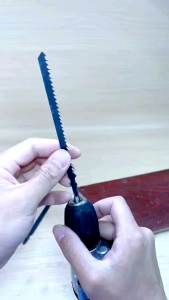 Bộ chuyển đổi máy khoan thành máy cưa thông minh tiện lợi kèm 3 lưỡi cưa