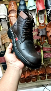 Sepatu Boot Safety Full Kulit Model Tali