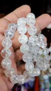 Vòng tay đá mã não bọt tuyết trắng
