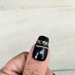 (FREE TOOLKIT) 10 PCS PRESS ON NAILS. HANDMADE NAILS SIZE M
