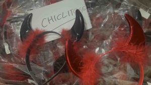 Bando red devil tanduk merah/bando tanduk/bando maleficient/bando halloween/ kostum cosplay halloween merah / headband tanduk red devil / bando tanduk / bando halloween