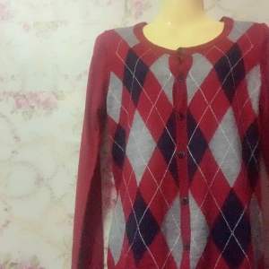 เสื้อคลุมแขนยาวกระดุมหน้า