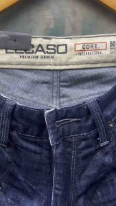 Celana Pendek Pria Distro Ripped Sobek - Celana Denim Pria Slimfit Premium - Celana Pendek Sobek Pria Washing Garment - Lecaso Denim Celana Pendek Distro Sobek Tidak Melar