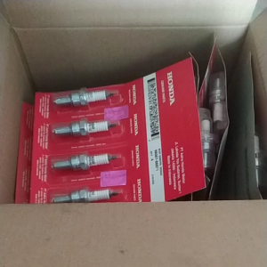 busi Honda denso.4.pcs.panjang untuk motor karisma beat Vario .pnp