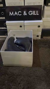 Mac&Gill รองเท้าบู้ทสีดำหนังแท้ทรงฮาฟ Men Chelsea Leather Original