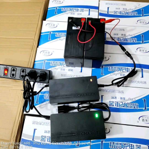 Sạc ắc quy 24V12Ah - 24V20Ah cho xe điện trẻ em | Sạc cho xe lăn điện 24V (xịn quạt tản nhiệt đèn báo tự ngắt)
